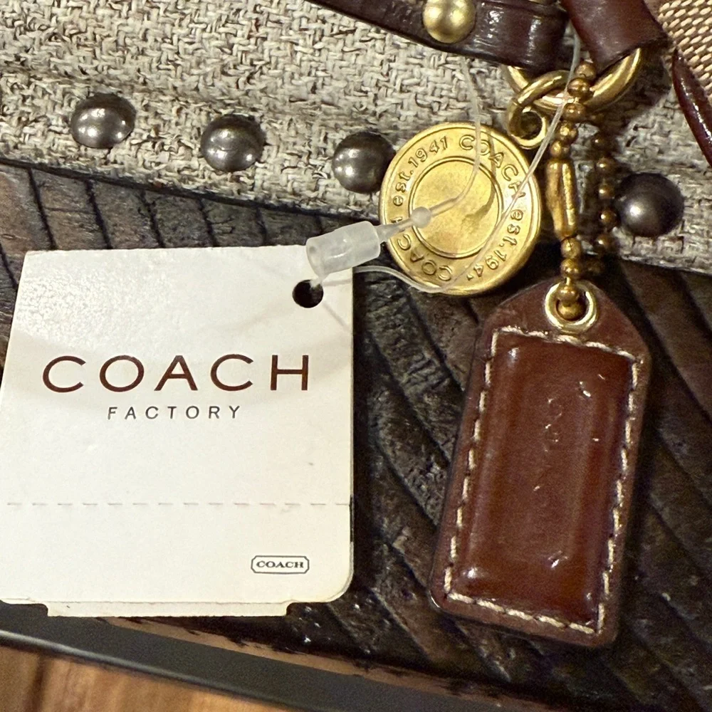 Coach Legacy Signature Canvas & Leather Wristlet (w/Gold Coach Charm & Hangtag) - Picture 15 of 15